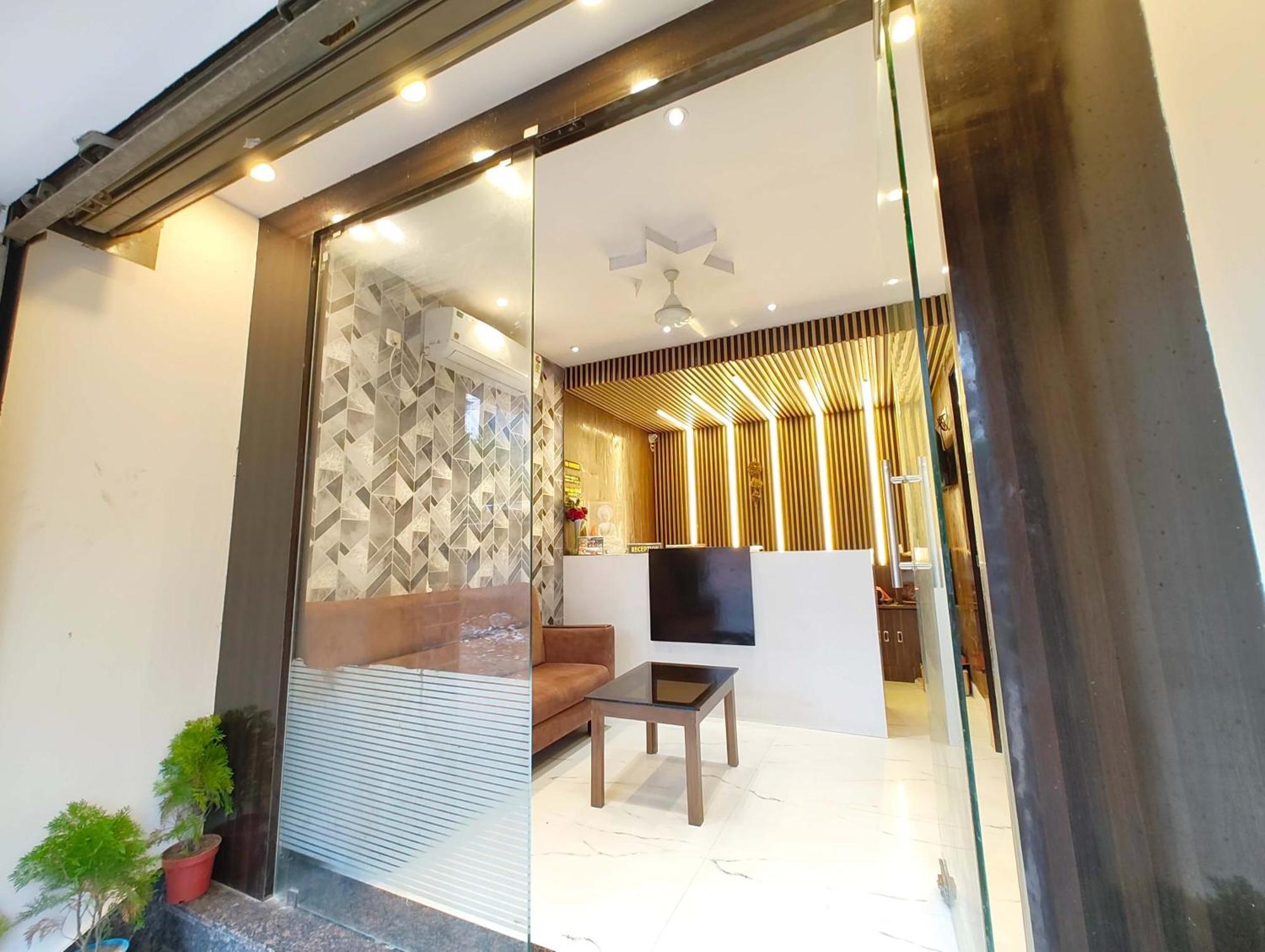 Goroomgo Park View Puri - Spacious And Decorated Room - Best Hotel In Puri Exterior photo