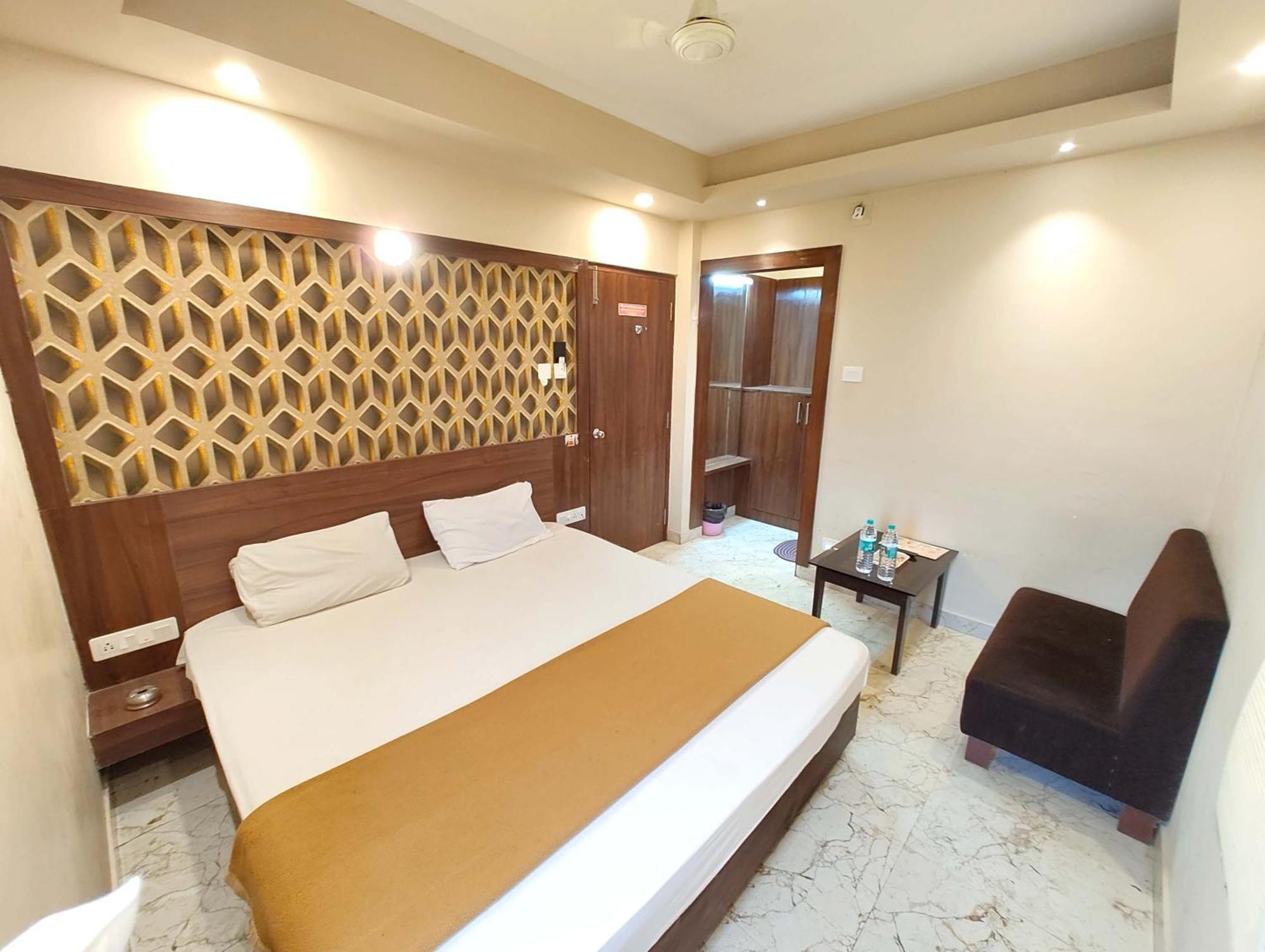 Goroomgo Park View Puri - Spacious And Decorated Room - Best Hotel In Puri Exterior photo
